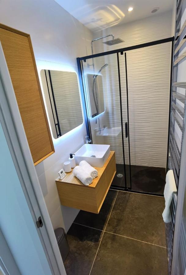 Piscine Et Jacuzzi Loft Ravissant Dans Une Maison Basque Англет Екстер'єр фото